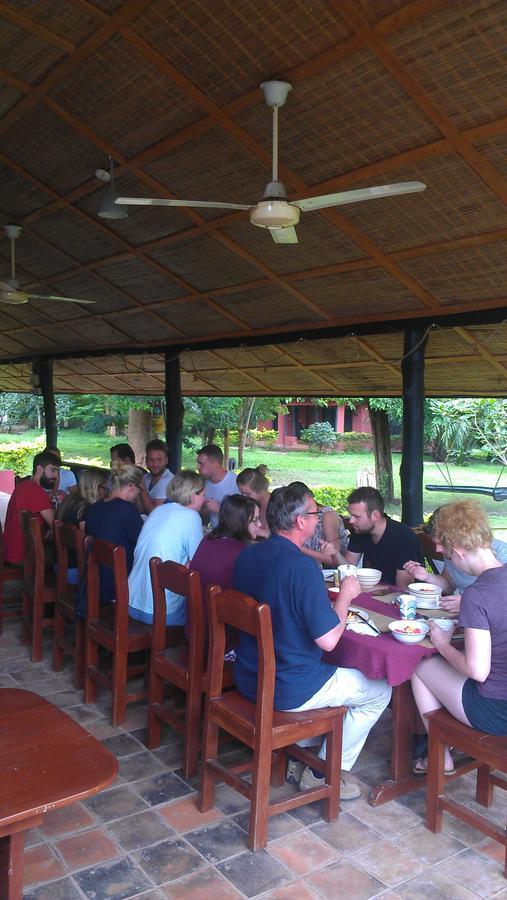 Big Foot Safari Lodge Wli Afegame Kültér fotó