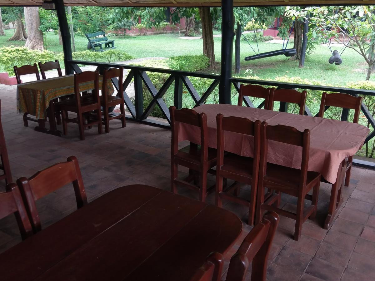 Big Foot Safari Lodge Wli Afegame Kültér fotó